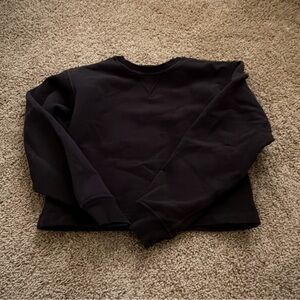 lululemon black sweatshirt